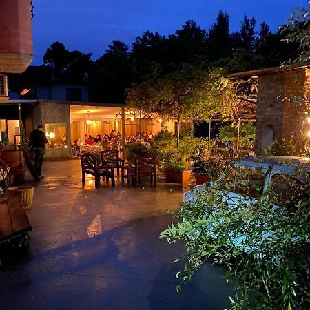 Amare Ristorante Locanda Certosa di Pavia Buitenkant foto